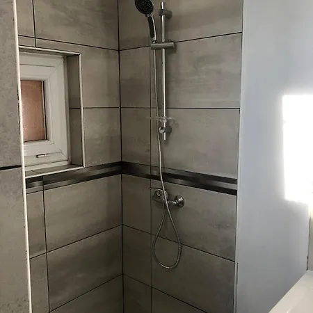 La Tiote Maison *